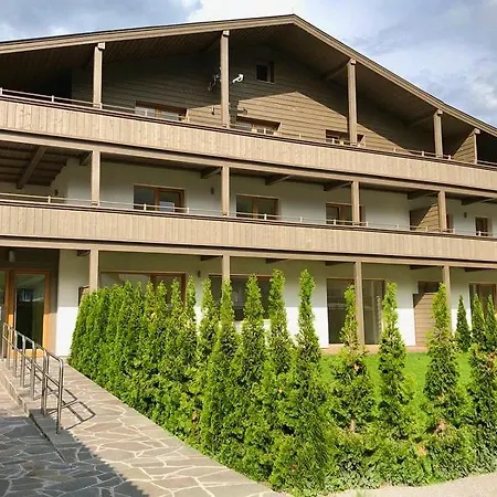 Christinenhof 5 Mit Grossem Balkon *